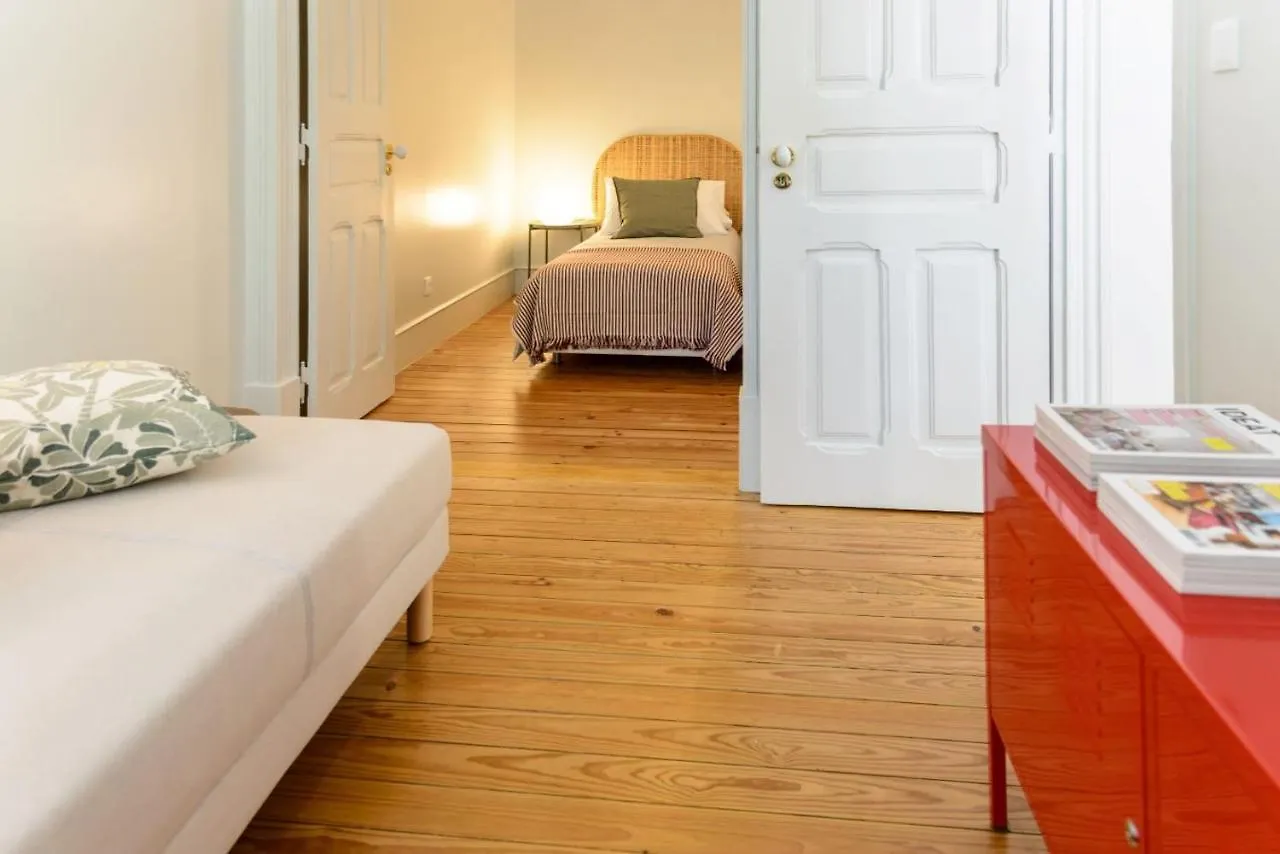 Lisbon Evergreen Apartment 0*,